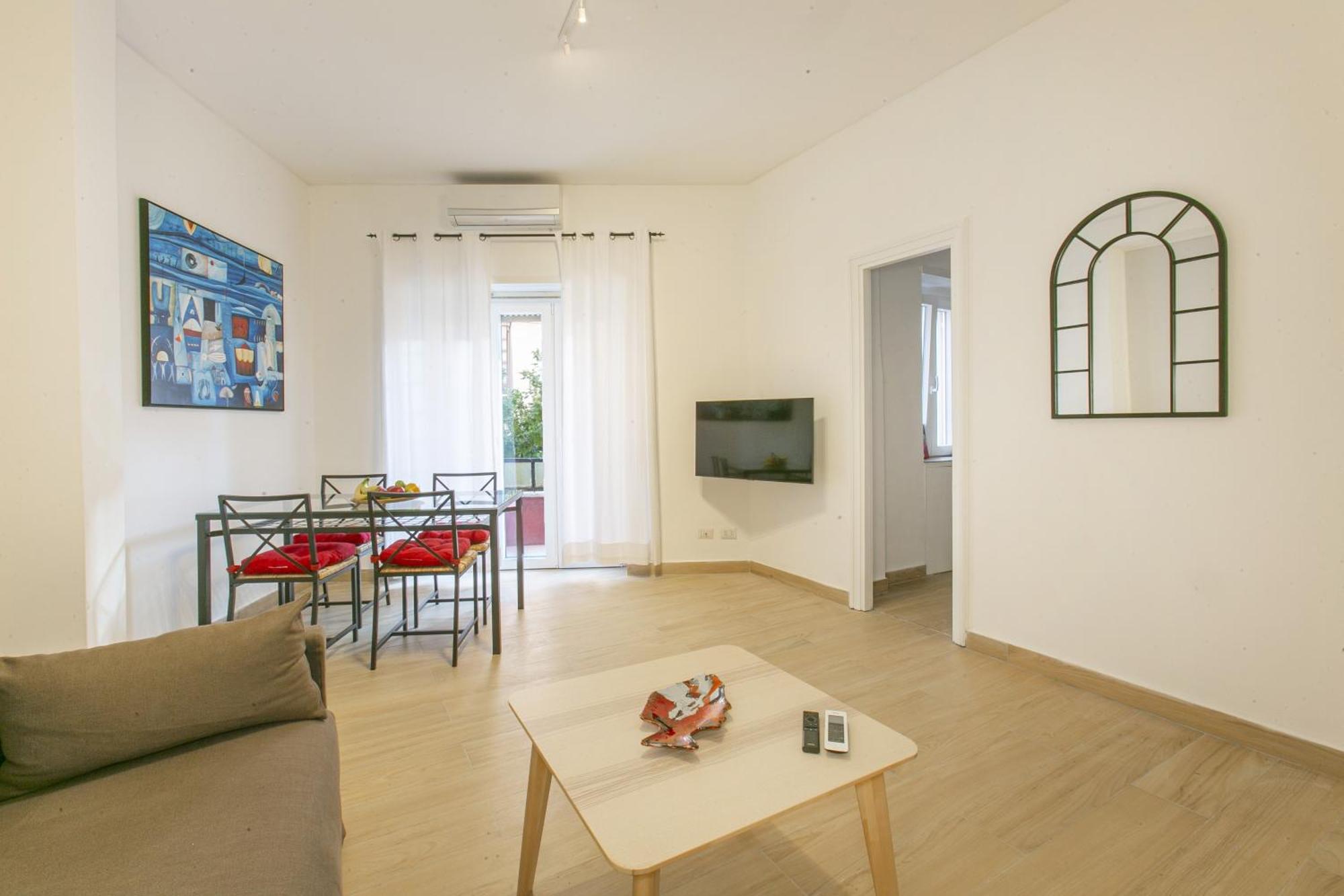 Apartment Modern 100 Meters From Piazza Mincio Rom
